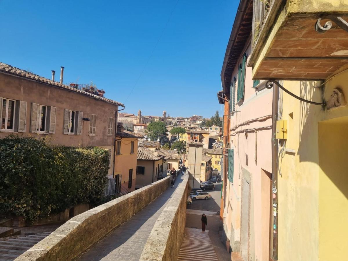 Artist Apartment Centro Storico Perugia Buitenkant foto